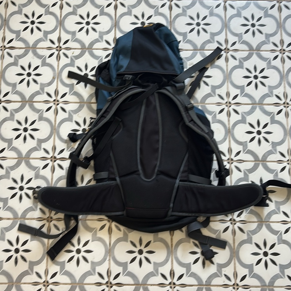 Mountain Smith Daypack View 2